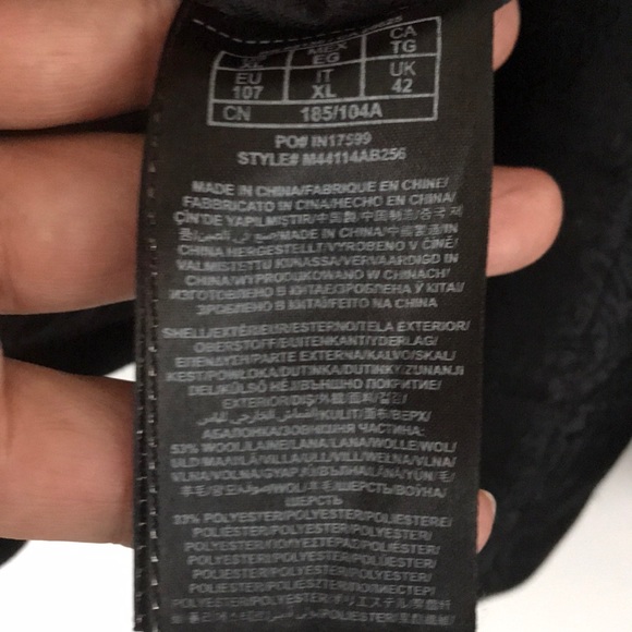 Guess Jacket - Picture 10 of 10